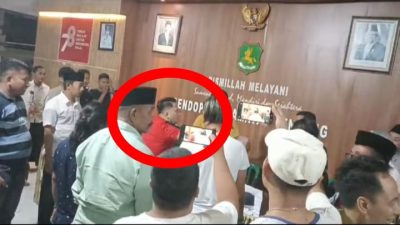 Video Amatir Slamet Ariyadi DPR RI Dapil Madura Ngamuk di Kantor Kecamatan Lenteng Sumenep