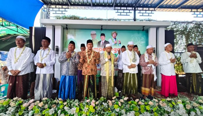 Dihadapan Ribuan Masyarakat, Siran Wahyudi Minta Coblos Pasangan Kharisma untuk Pemimpin Pamekasan