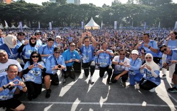 Ribuan Masyarakat Ramaikan AHY Run di Bandung