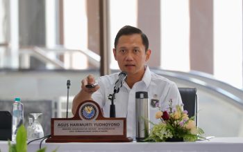 Kemenko Infra Dorong Percepatan Pengembangan Kereta Api Trans Sumatra, Kalimantan, dan Sulawesi